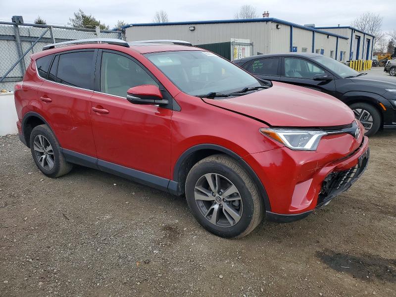 Photo 4 from auction – 2016 TOYOTA RAV4 XLE with VIN JTMWFREV4GJ074558