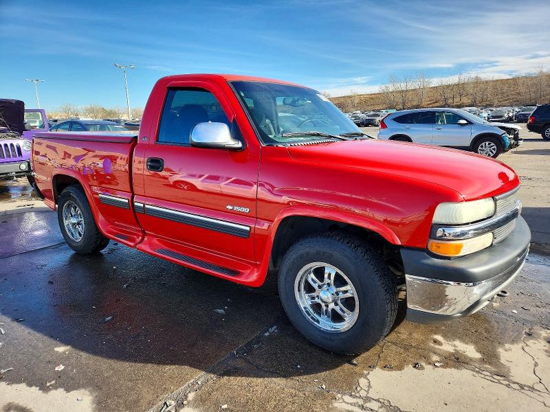 Photo 4 from auction – 2000 CHEVROLET SILVERADO with VIN 1GCEK14T3YZ228981