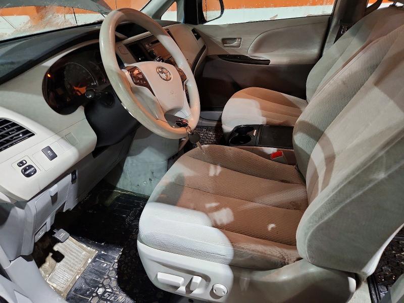 Photo 7 from auction – 2014 TOYOTA SIENNA with VIN 5TDKK3DC2ES462881
