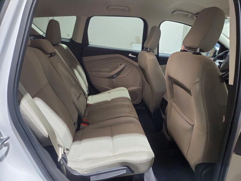 Photo 11 from auction – 2018 FORD ESCAPE SE with VIN 1FMCU9GD7JUD33588