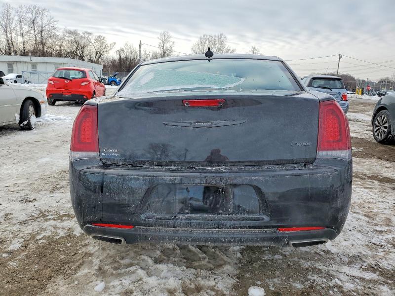 Photo 6 from auction – 2023 CHRYSLER 300 with VIN 2C3CCAAGXPH605000