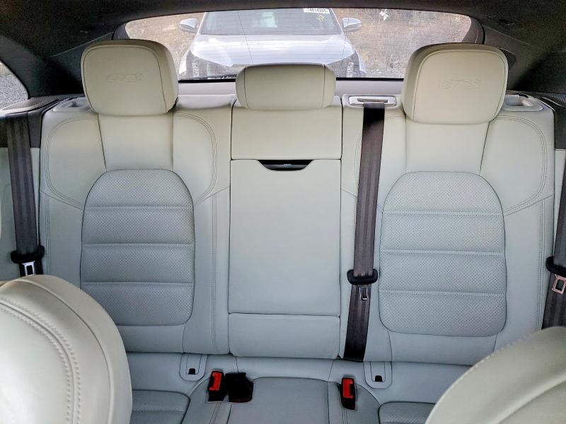 Photo 10 from auction – 2017 PORSCHE MACAN GTS with VIN WP1AG2A57HLB56308