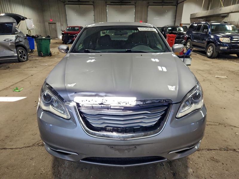 Zdjęcie 5 z aukcji – 2013 CHRYSLER 200 TOURIN z VIN 1C3CCBBB3DN683694