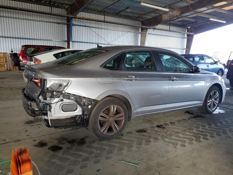 Photo 3 from auction – 2024 VOLKSWAGEN JETTA with VIN 3VW7M7BU2RM089315