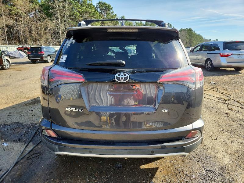 Photo 6 from auction – 2016 TOYOTA RAV4 SE with VIN JTMNFREV4GJ079383
