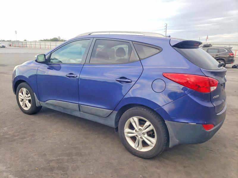 Photo 2 from auction – 2013 HYUNDAI TUCSON with VIN KM8JU3AC0DU615483