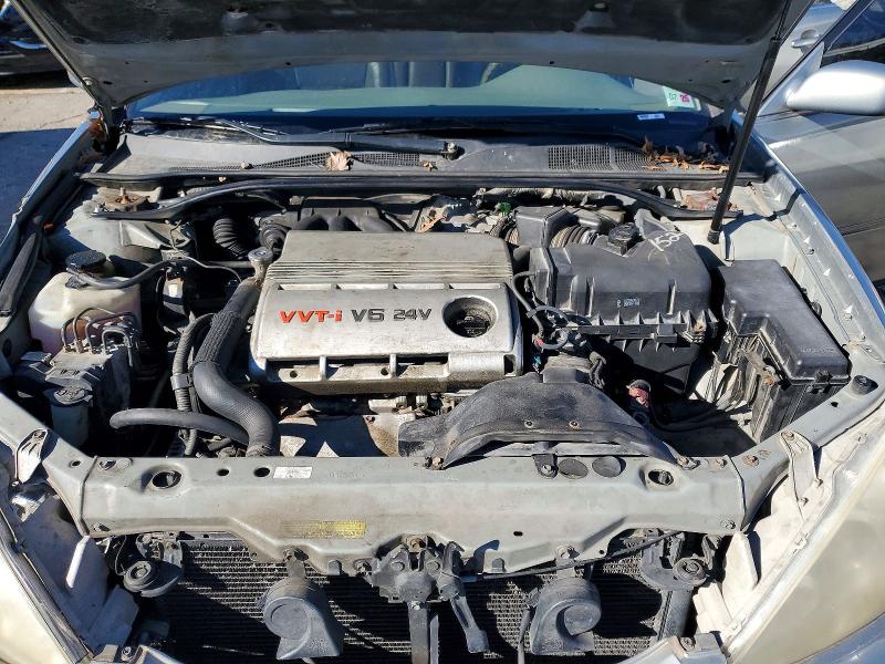 Photo 11 from auction – 2005 TOYOTA CAMRY LE with VIN 4T1BF30K15U616778