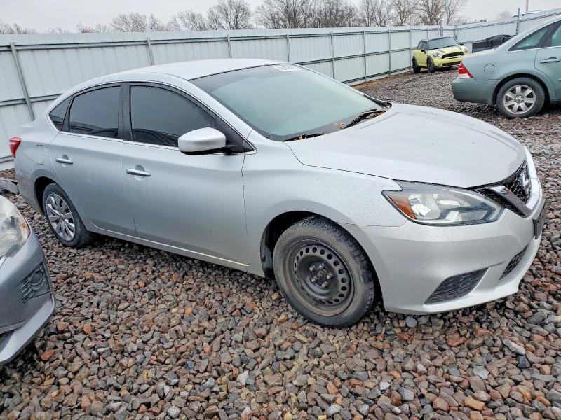 Photo 4 from auction – 2019 NISSAN SENTRA with VIN 3N1AB7AP1KY324816