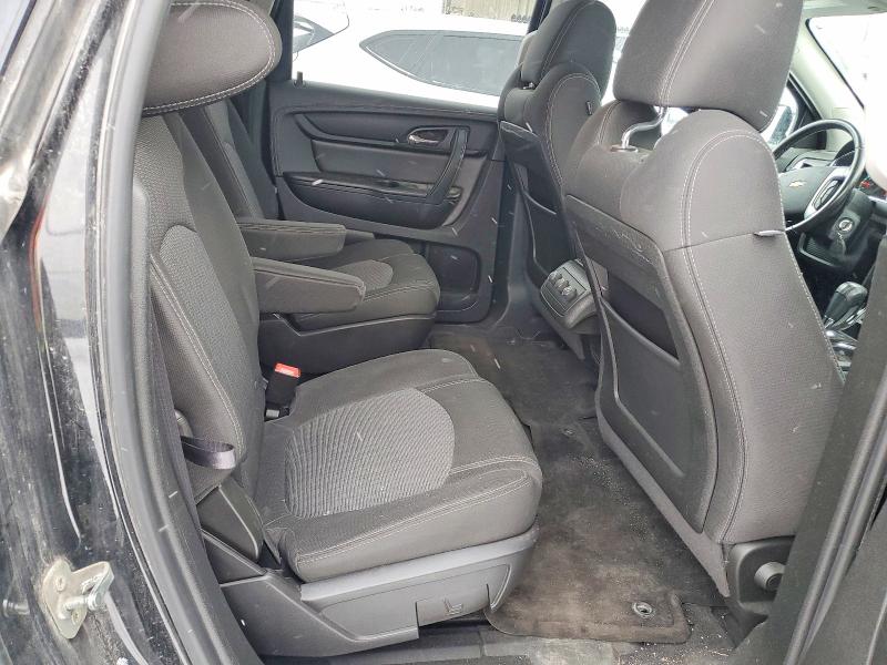 Photo 11 from auction – 2017 CHEVROLET TRAVERSE L with VIN 1GNKRGKD9HJ314749