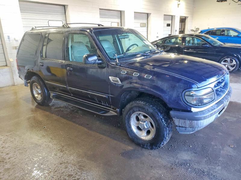 Photo 4 from auction – 1999 FORD EXPLORER with VIN 1FMZU34E8XZB41337
