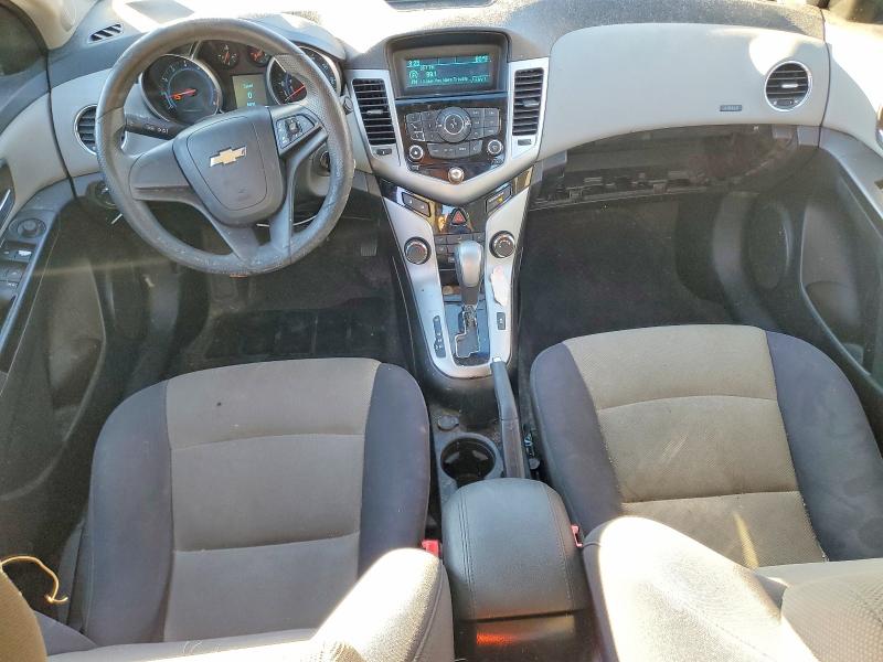 Photo 8 from auction – 2012 CHEVROLET CRUZE LS with VIN 1G1PC5SH9C7266417