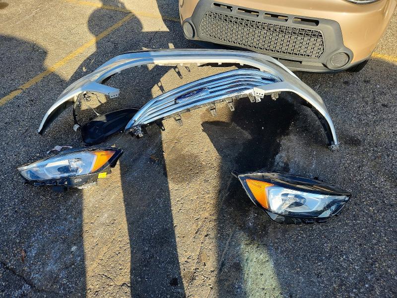 Photo 12 from auction – 2019 FORD EDGE with VIN 2FMPK3G94KBC43922