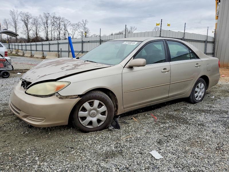 TOYOTA CAMRY LE 2002 with VIN 4T1BE32K82U633864 - Photo from auction