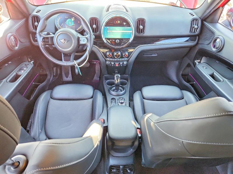 Photo 8 from auction – 2022 MINI COOPER with VIN WMZ53BR03N3N61035