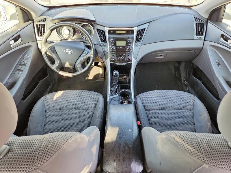 Photo 8 from auction – 2011 HYUNDAI SONATA GLS with VIN 5NPEB4AC3BH048016