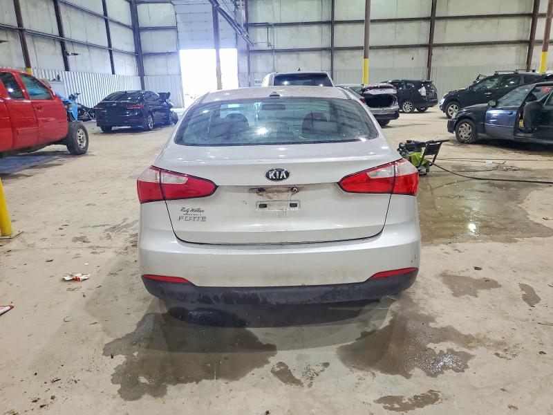 Photo 6 from auction – 2015 KIA FORTE with VIN KNAFX4A66F5391941