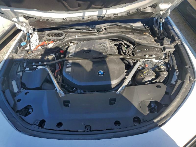Zdjęcie 11 z aukcji – 2025 BMW 740 z VIN WBA23EH06SCT72278