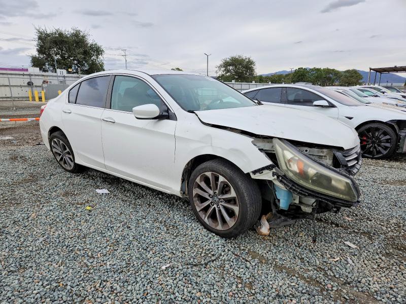 Photo 4 from auction – 2014 HONDA ACCORD with VIN 1HGCR2F52EA263336