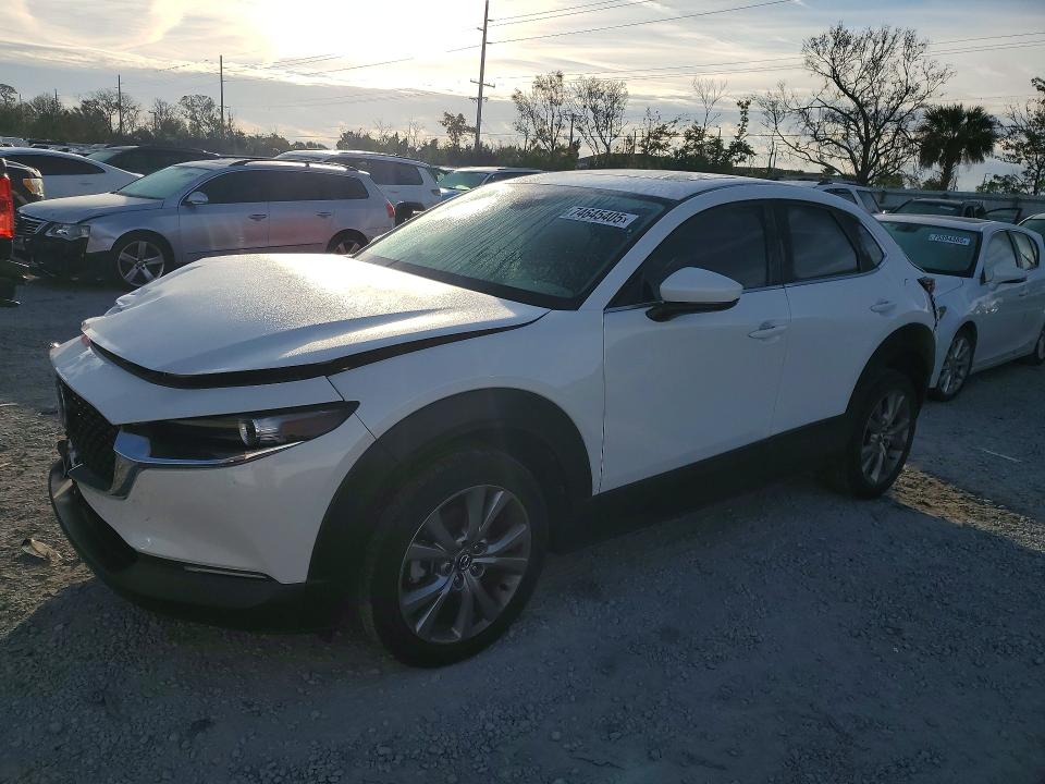 MAZDA CX-30 2021 with VIN 3MVDMACL0MM215722 - Photo from auction