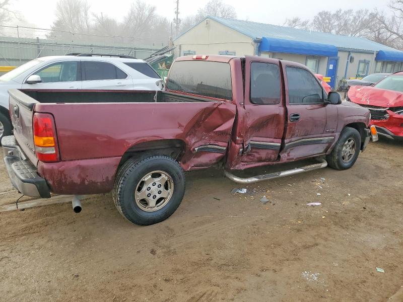 Photo 3 from auction – 2000 CHEVROLET SILVERADO with VIN 2GCEC19T3Y1365076