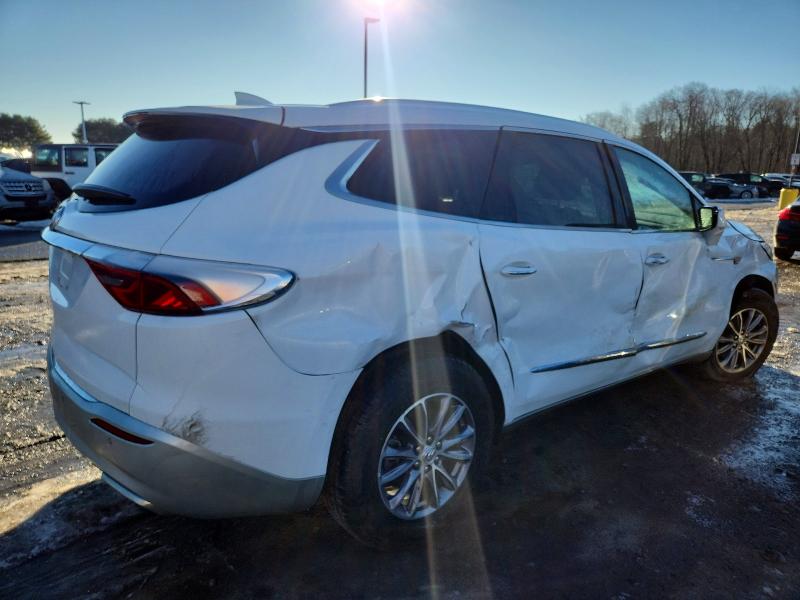 Zdjęcie 3 z aukcji – 2024 BUICK ENCLAVE PR z VIN 5GAEVBKW2RJ129855