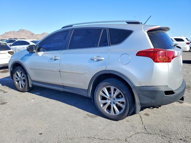 Photo 2 from auction – 2015 TOYOTA RAV4 LIMIT with VIN JTMDFREV6FD159292