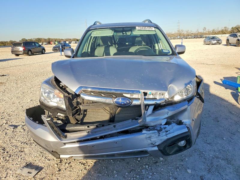 Photo 5 from auction – 2018 SUBARU FORESTER 2 with VIN JF2SJAJC6JH456108