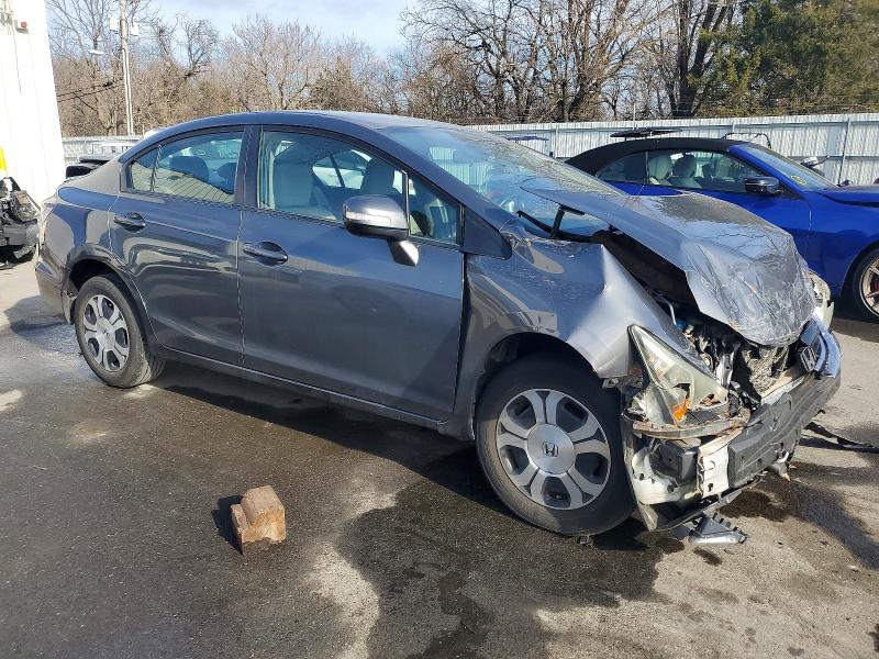 Photo 4 from auction – 2013 HONDA CIVIC HYBR with VIN 19XFB4F30DE000784