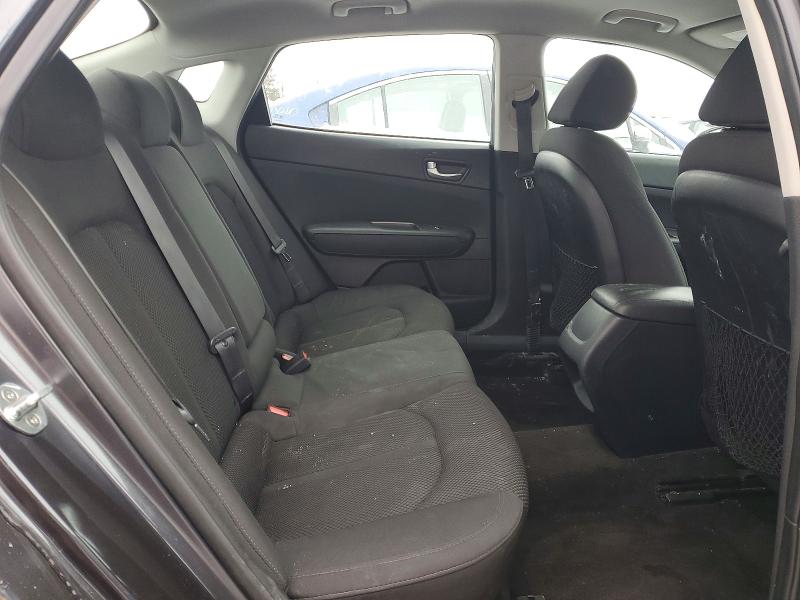 Photo 10 from auction – 2019 KIA OPTIMA with VIN 5XXGT4L32KG298281