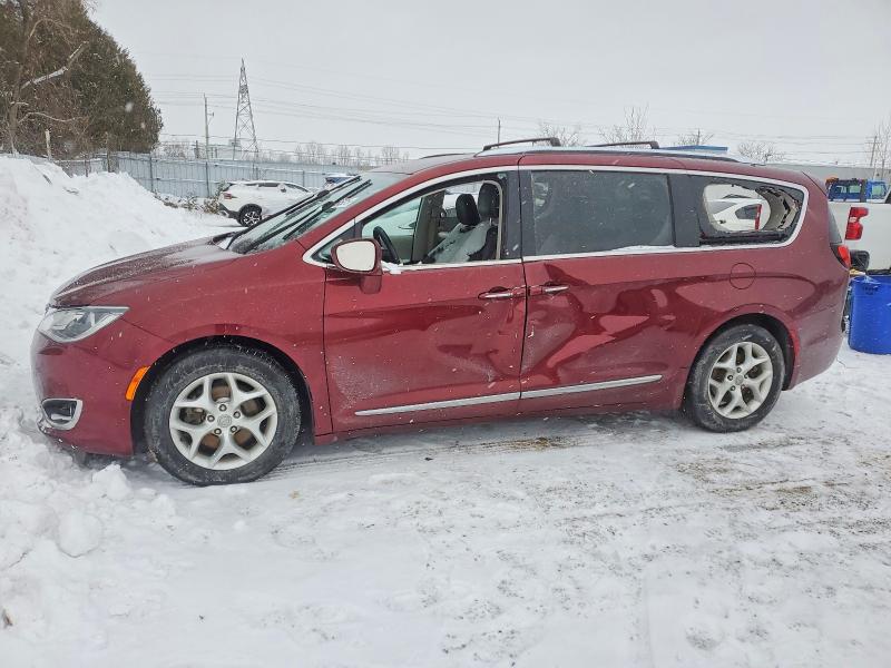 CHRYSLER PACIFICA T 2017 with VIN 2C4RC1EG6HR513300 - Photo from auction