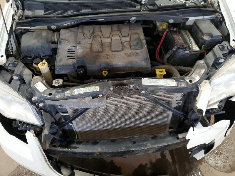 Photo 12 from auction – 2009 CHRYSLER TOWN & COU with VIN 2A8HR54X99R680697