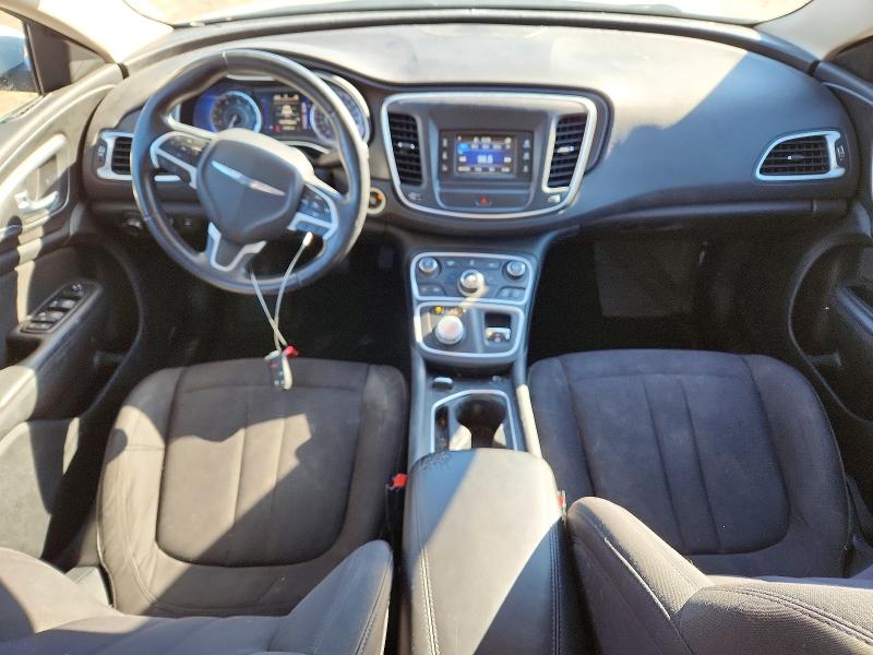 Photo 8 from auction – 2015 CHRYSLER 200 LIMITE with VIN 1C3CCCAB3FN569236