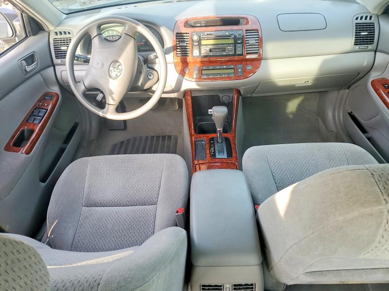 Photo 8 from auction – 2003 TOYOTA CAMRY with VIN 4T1BE30K73U758570