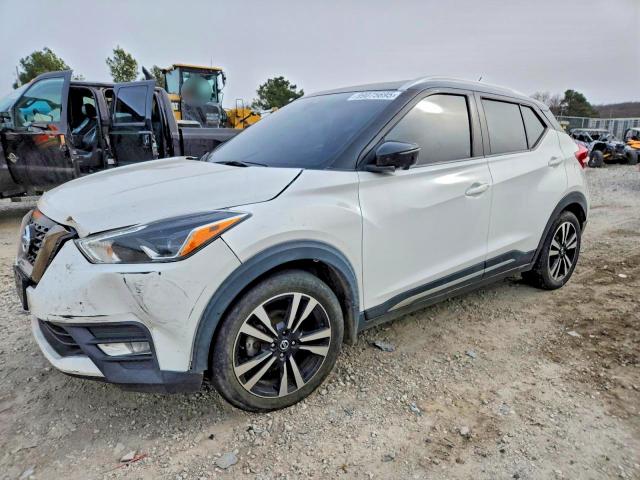 NISSAN KICKS 2020 with VIN 3N1CP5DV9LL485437 - Photo from auction