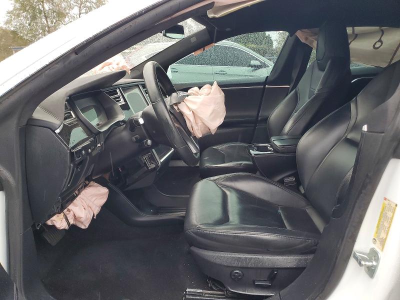 Photo 7 from auction – 2016 TESLA MODEL S with VIN 5YJSA1E11GF130684