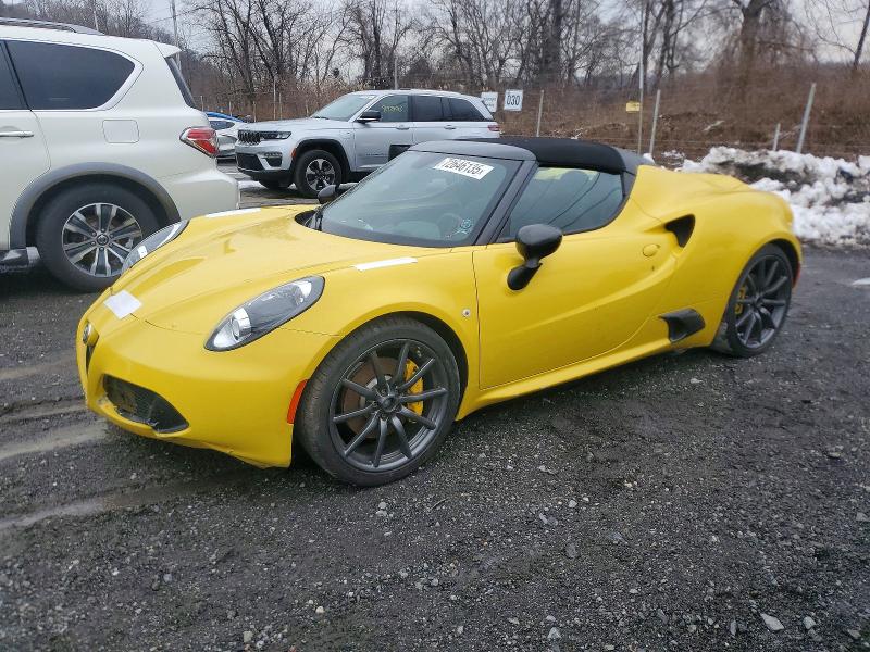 2015 ALFA ROMEO 4C SPIDER