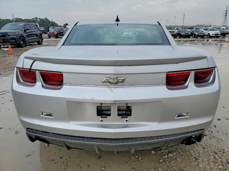 Photo 6 from auction – 2012 CHEVROLET CAMARO LS with VIN 2G1FE1E34C9181112