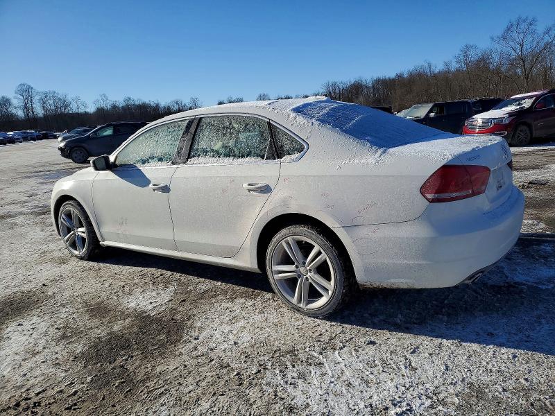 Photo 2 from auction – 2014 VOLKSWAGEN PASSAT with VIN 1VWBT7A39EC072111