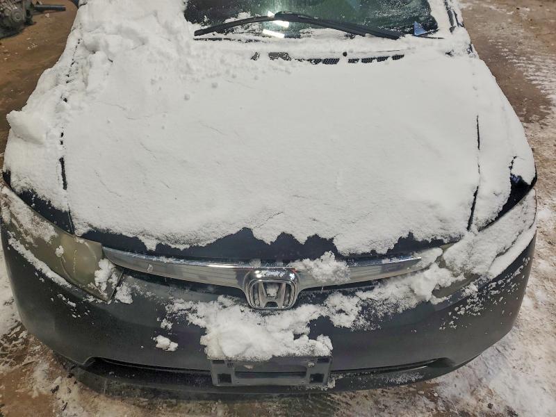 Photo 11 from auction – 2008 HONDA CIVIC LX with VIN 2HGFA16598H110702