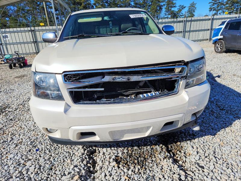 Photo 5 from auction – 2014 CHEVROLET TAHOE with VIN 1GNSCCE04ER229060