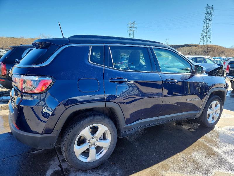 Photo 3 from auction – 2019 JEEP COMPASS with VIN 3C4NJDBB4KT628027