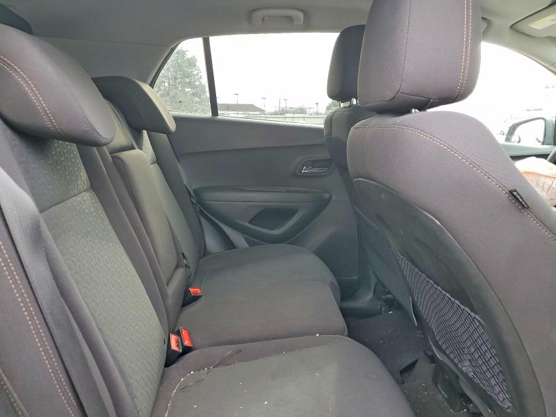 Photo 11 from auction – 2019 CHEVROLET TRAX LS with VIN 3GNCJKSB0KL382046