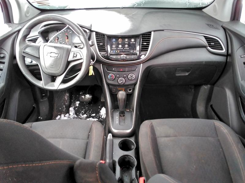 Photo 8 from auction – 2018 CHEVROLET TRAX LS with VIN 3GNCJKSB9JL197685