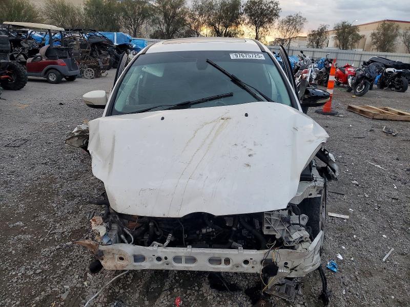 Photo 5 from auction – 2012 FORD FOCUS with VIN 1FAHP3J21CL273845