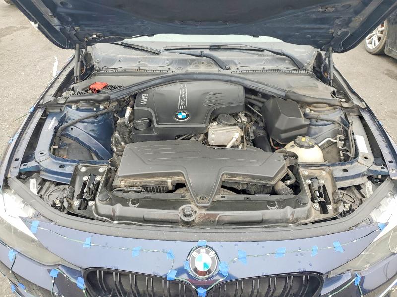Photo 11 from auction – 2015 BMW 328 with VIN WBA3C1C57FP852277