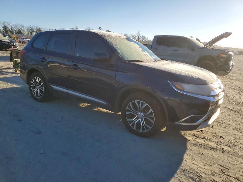 Photo 4 from auction – 2016 MITSUBISHI OUTLANDER with VIN JA4AD2A39GZ008319