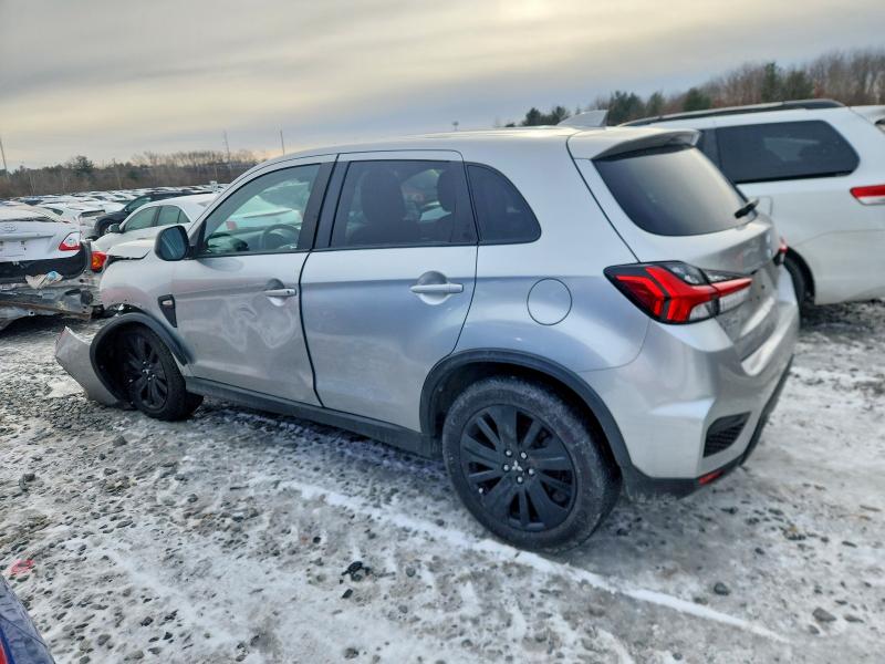 Photo 2 from auction – 2022 MITSUBISHI OUTLANDER with VIN JA4ARUAU3NU023303