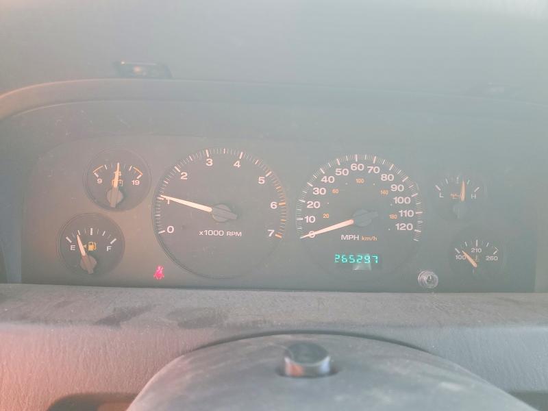 Photo 9 from auction – 2003 JEEP GRAND CHER with VIN 1J4GW48S13C600369