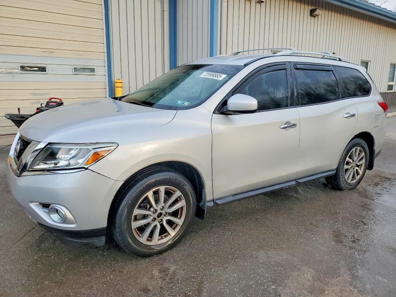 NISSAN PATHFINDER 2015 with VIN 5N1AR2MN9FC678454 - Photo from auction