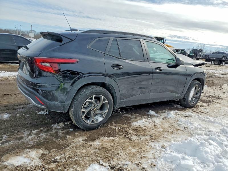 Photo 3 from auction – 2026 CHEVROLET TRAX with VIN KL77LHEP9TC012951